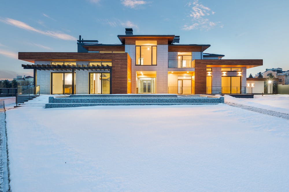 The Pros and Cons of Getting a Fixed-Rate Mortgage