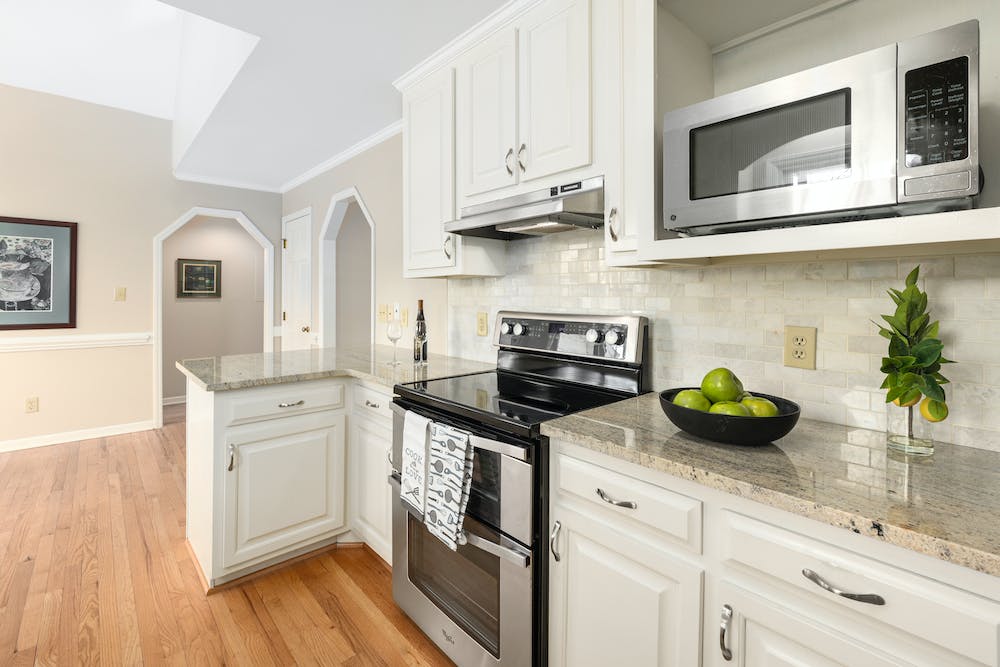 The Top 5 Must-Have Kitchen Appliances for Home Chefs