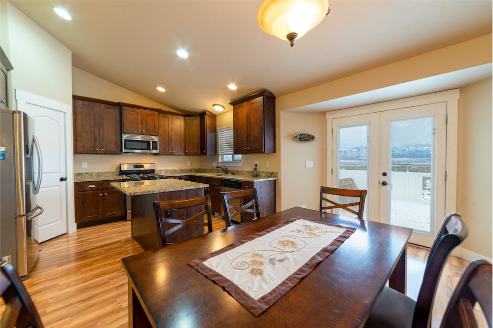 5 Tips for Updating Your Home's Kitchen Appliances