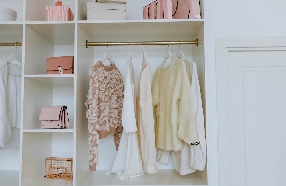 5 Simple Tips for Organizing Your Closet