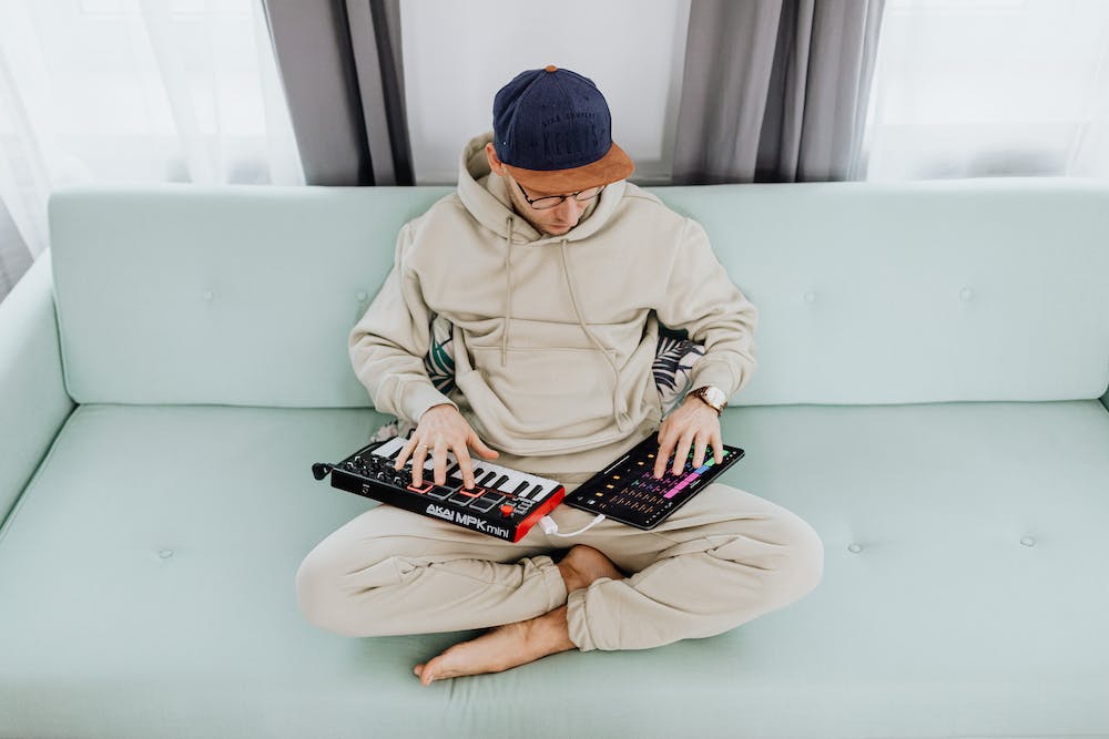 The Benefits of Creating a Home Music Studio