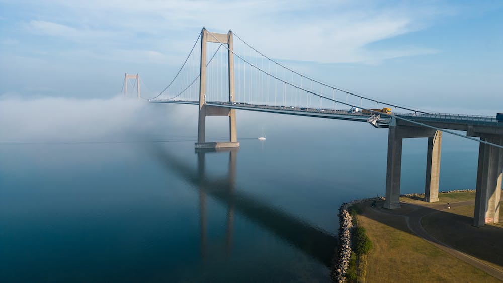 The Pros and Cons of Getting a Bridge Loan