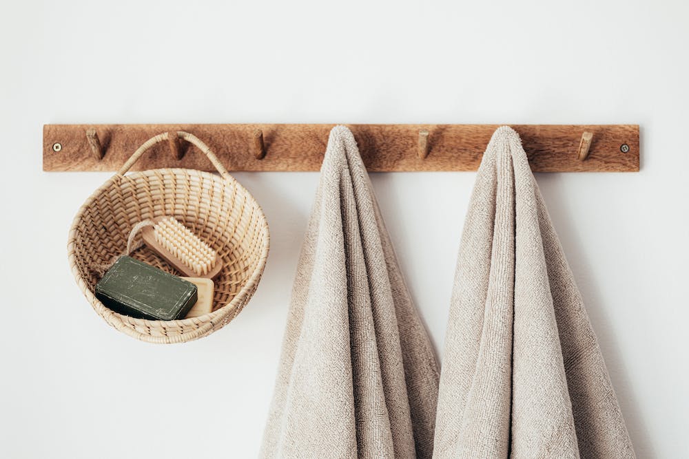 7 Wall Decor Ideas That Will Elevate Your Home