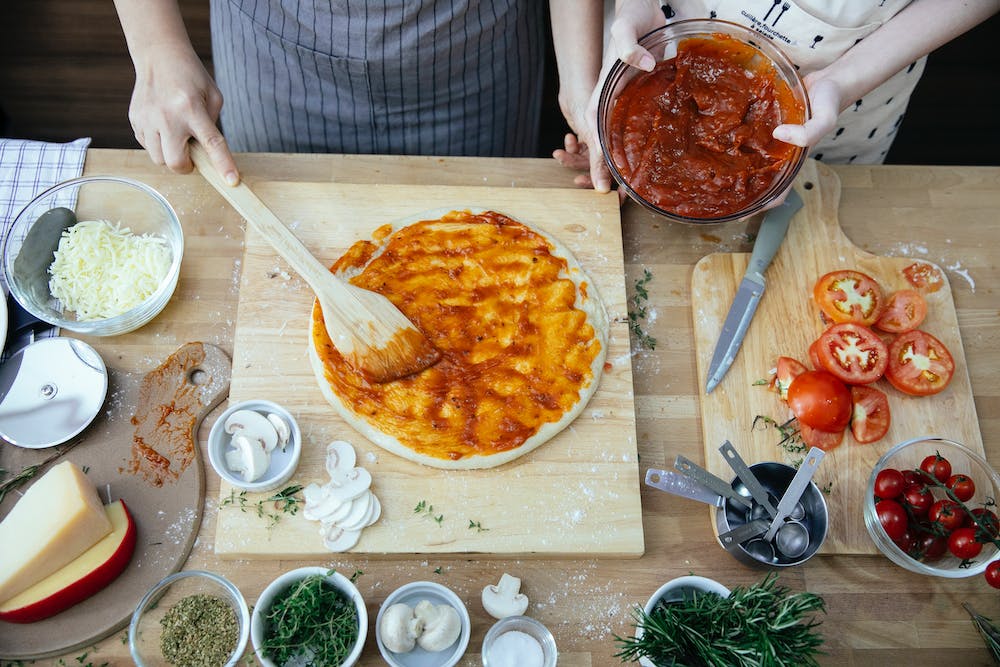 The Top 5 Must-Have Kitchen Appliances for Home Chefs