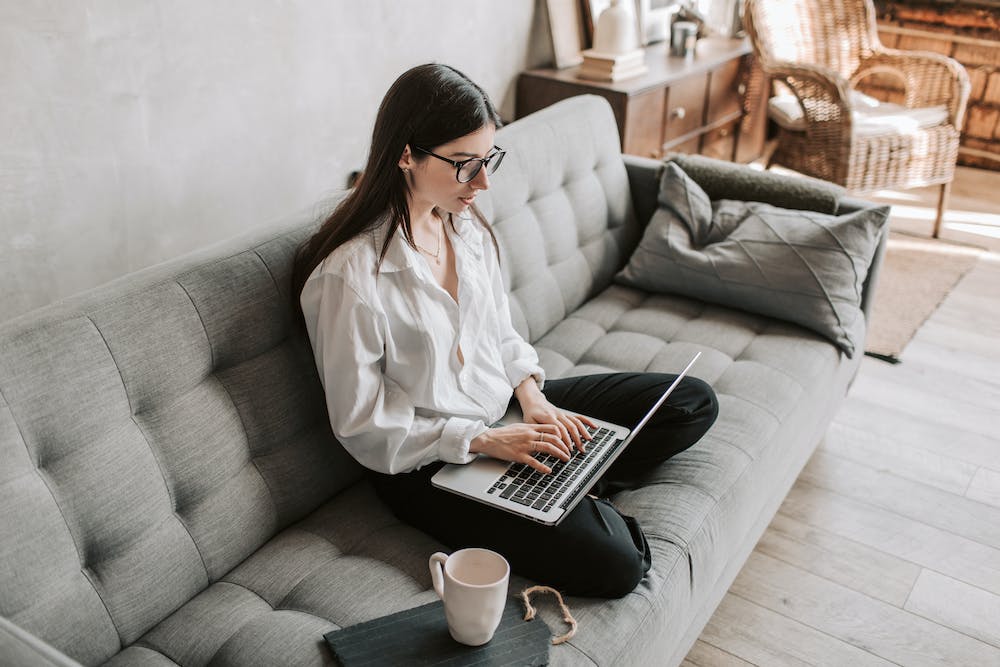 The Benefits of Hiring a Professional Home Organizer