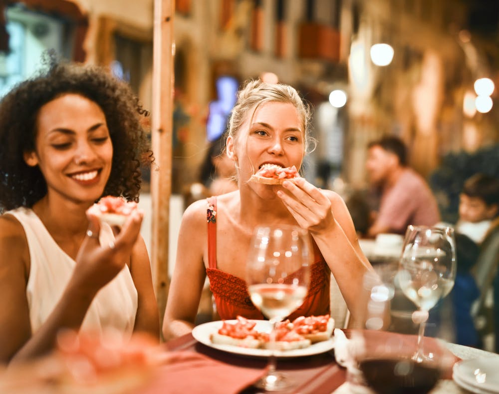 10 Ideas for Hosting the Perfect Dinner Party