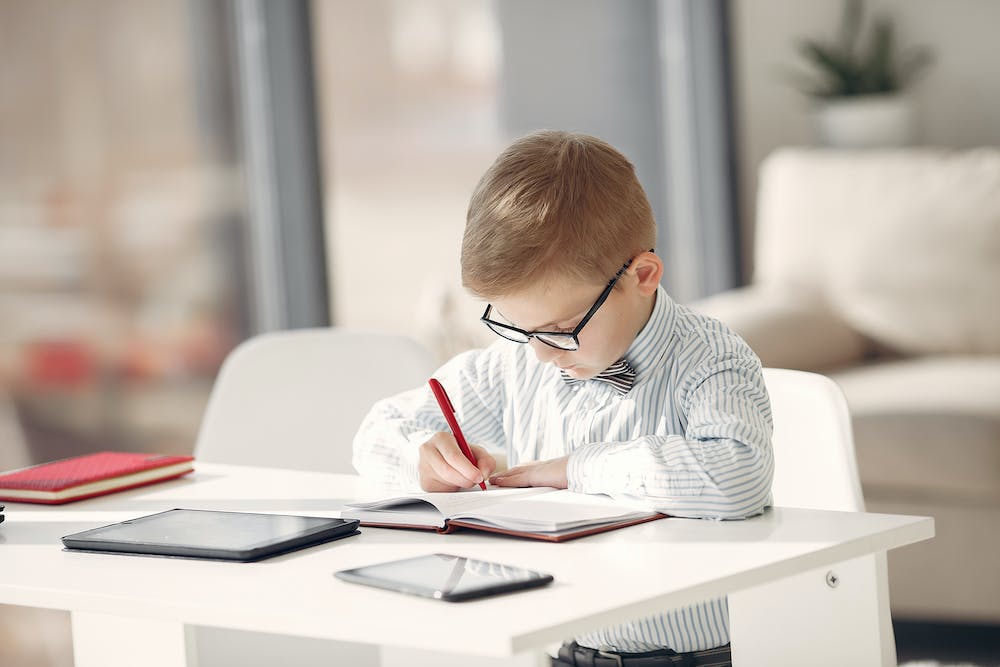 The Benefits of Hiring a Professional Home Organizer