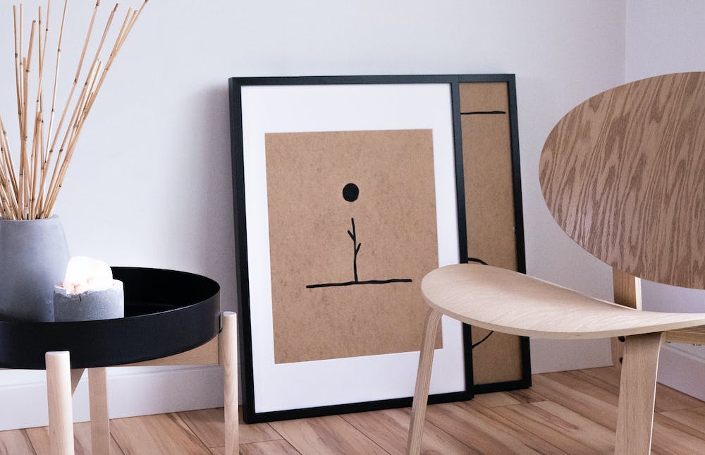 The Benefits of a Minimalist Home Organization Approach